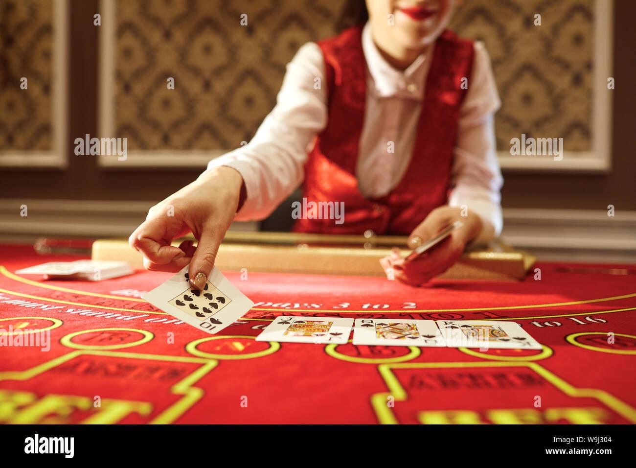 Khám phá bestes online casino echtgeld hàng đầu với ưu đãi hấp dẫn năm 2024